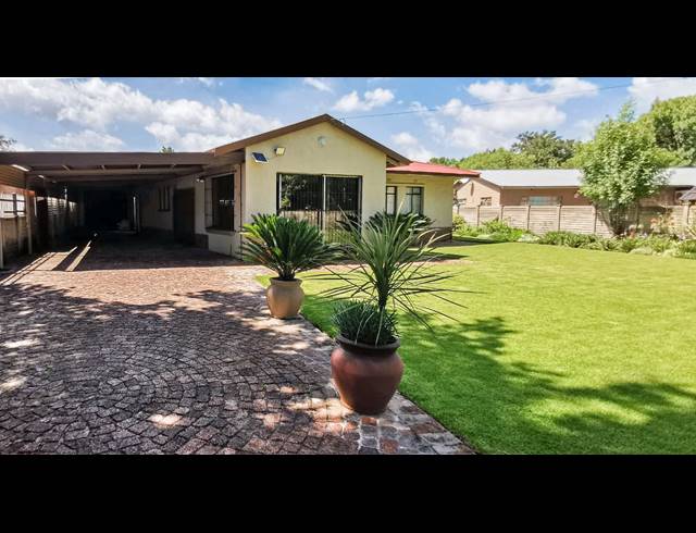 3 BEDROOM HOUSE FOR SALE IN SASOLBURG EXT 3